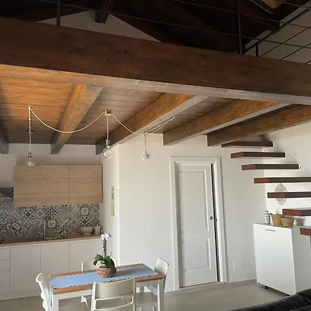Guest house Il Cortile Delle Zagare Pollica
