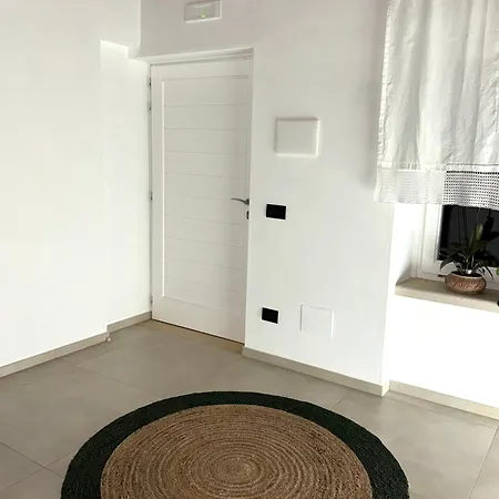 Il Cortile Delle Zagare Guest house